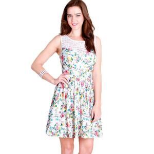 Floral Sleeveless Sundress w Flowy Skirt Stretch Lace Bodice & Back - Size Small